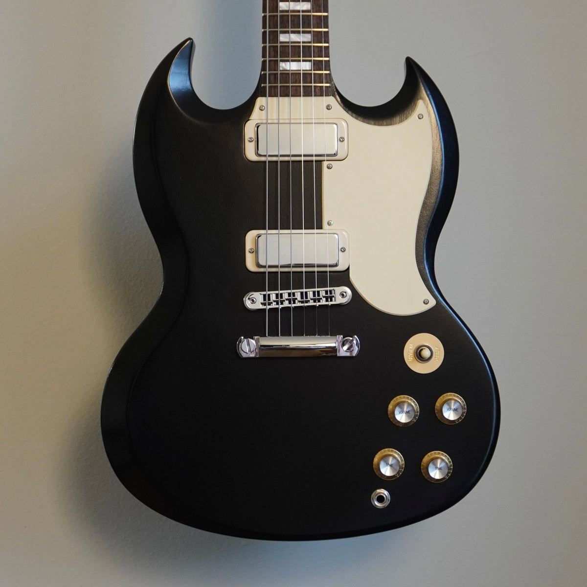 4915AA43-2E9A-4E30-9B32-