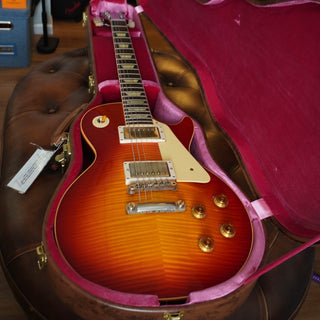 R9: '59 Les Paul Standard Reissue