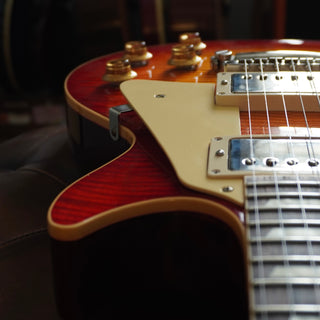 R9: '59 Les Paul Standard Reissue