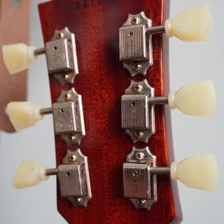 R9: '59 Les Paul Standard Reissue