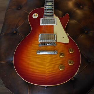 R9: '59 Les Paul Standard Reissue