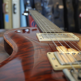 ‘07 Singlecut Tremolo 10-Top w/ Rosewood Neck