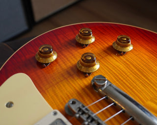 R9: '59 Les Paul Standard Reissue
