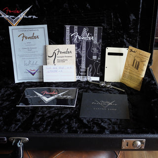 Custom Deluxe Stratocaster