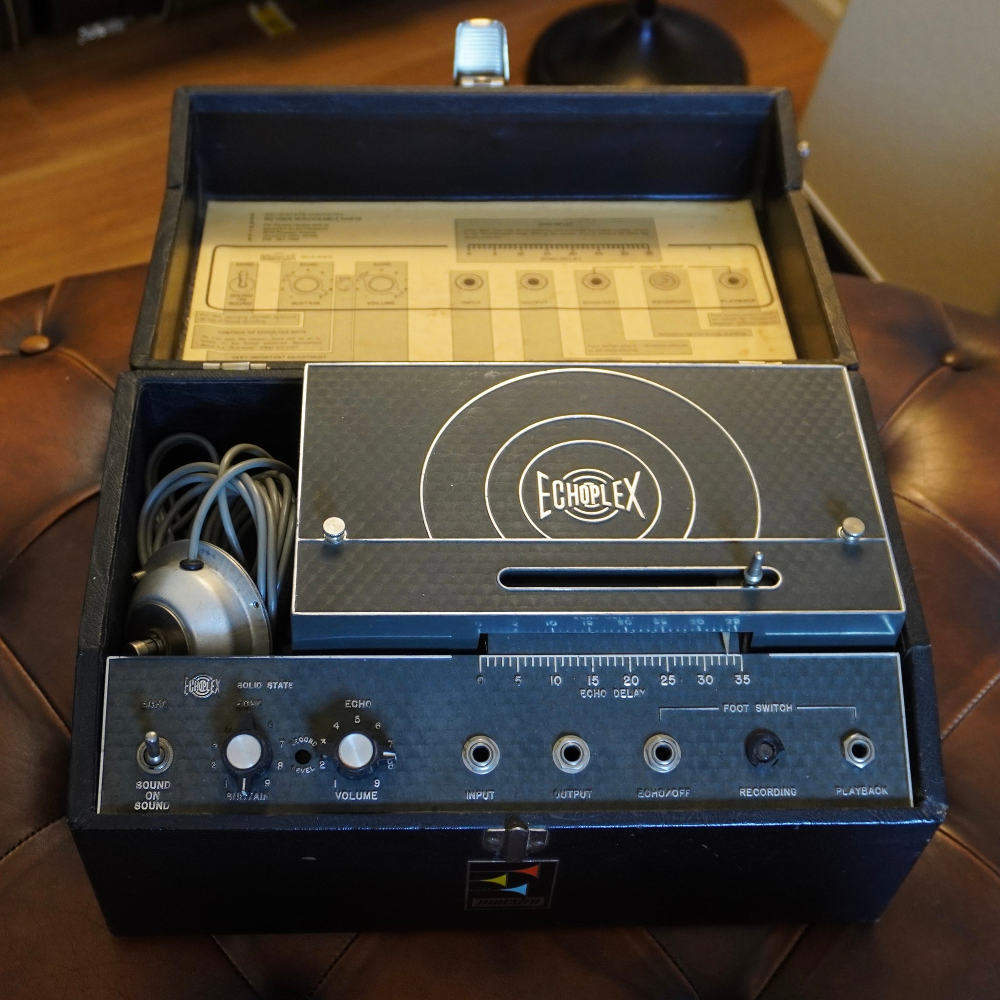 CC9CEBEB-4EFC-4963-BB9E-