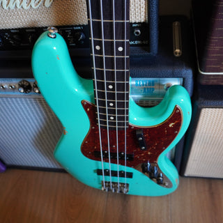 ’64 Jazz Bass Relic – Seafoam Green