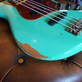 ’64 Jazz Bass Relic – Seafoam Green