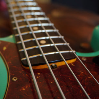 ’64 Jazz Bass Relic – Seafoam Green
