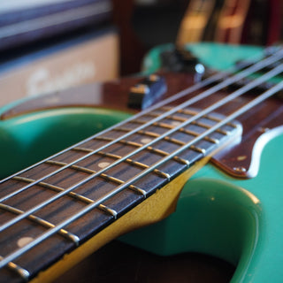 ’64 Jazz Bass Relic – Seafoam Green