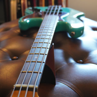 ’64 Jazz Bass Relic – Seafoam Green