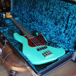 ’64 Jazz Bass Relic – Seafoam Green