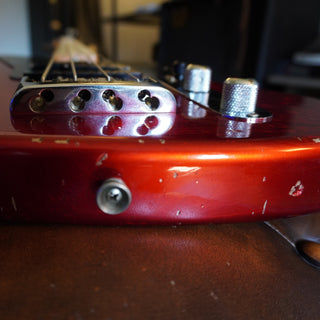 2020 Masterbuilt Jason Smith Offset Telecaster Bass Journeyman Relic – Aged Candy Apple Red