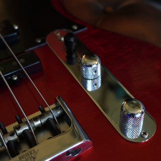 2020 Masterbuilt Jason Smith Offset Telecaster Bass Journeyman Relic – Aged Candy Apple Red