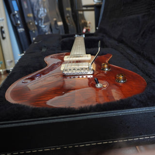 ‘07 Singlecut Tremolo 10-Top w/ Rosewood Neck