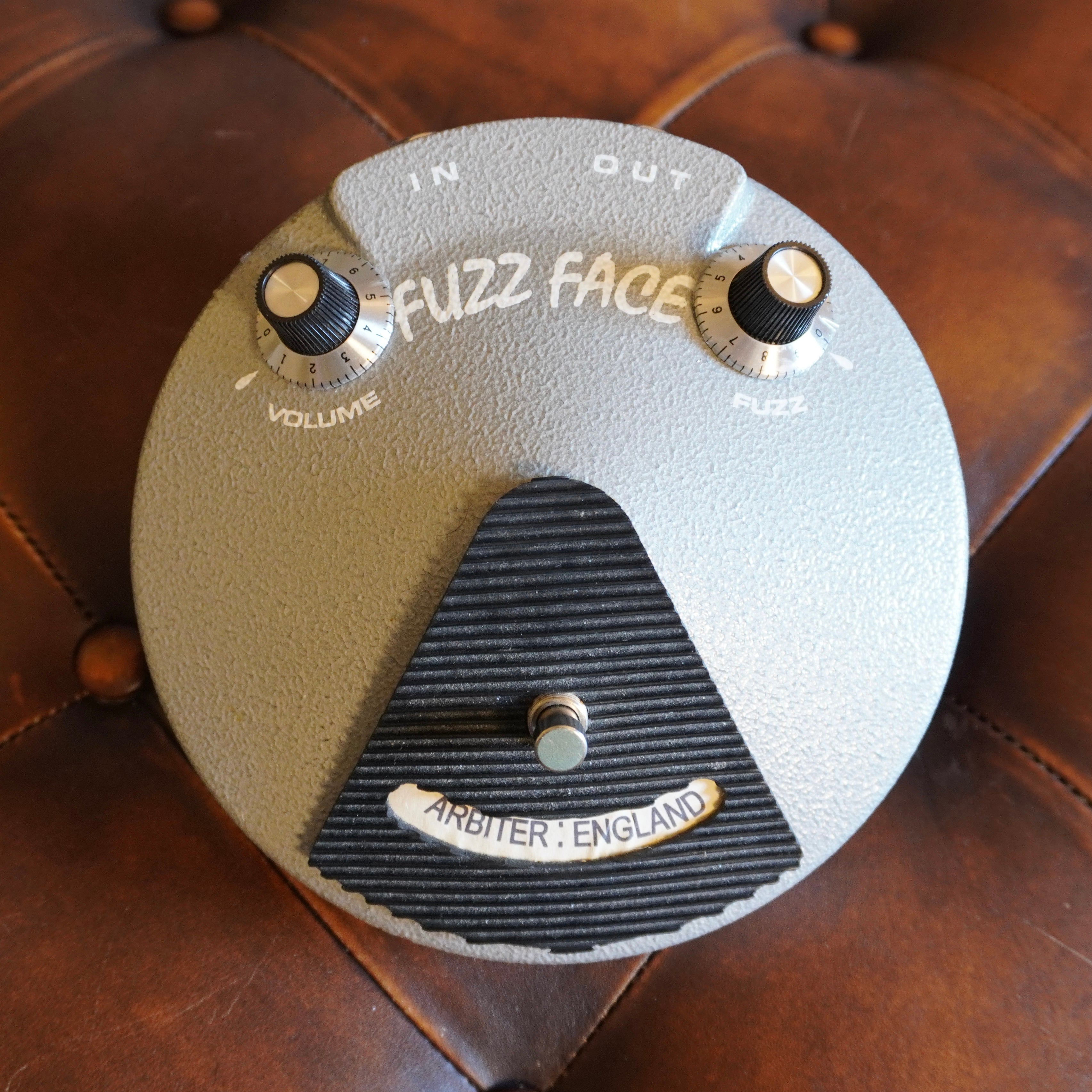 dallas-arbiter fuzz face pedal Dallas Arbiter Fuzz Face – 1990s Dennis Cornell Reissue (Made in Engla – Nick's Hand-Picked Guitars LLC