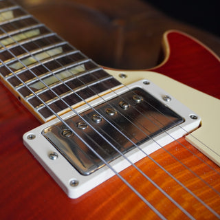 R9: '59 Les Paul Standard Reissue