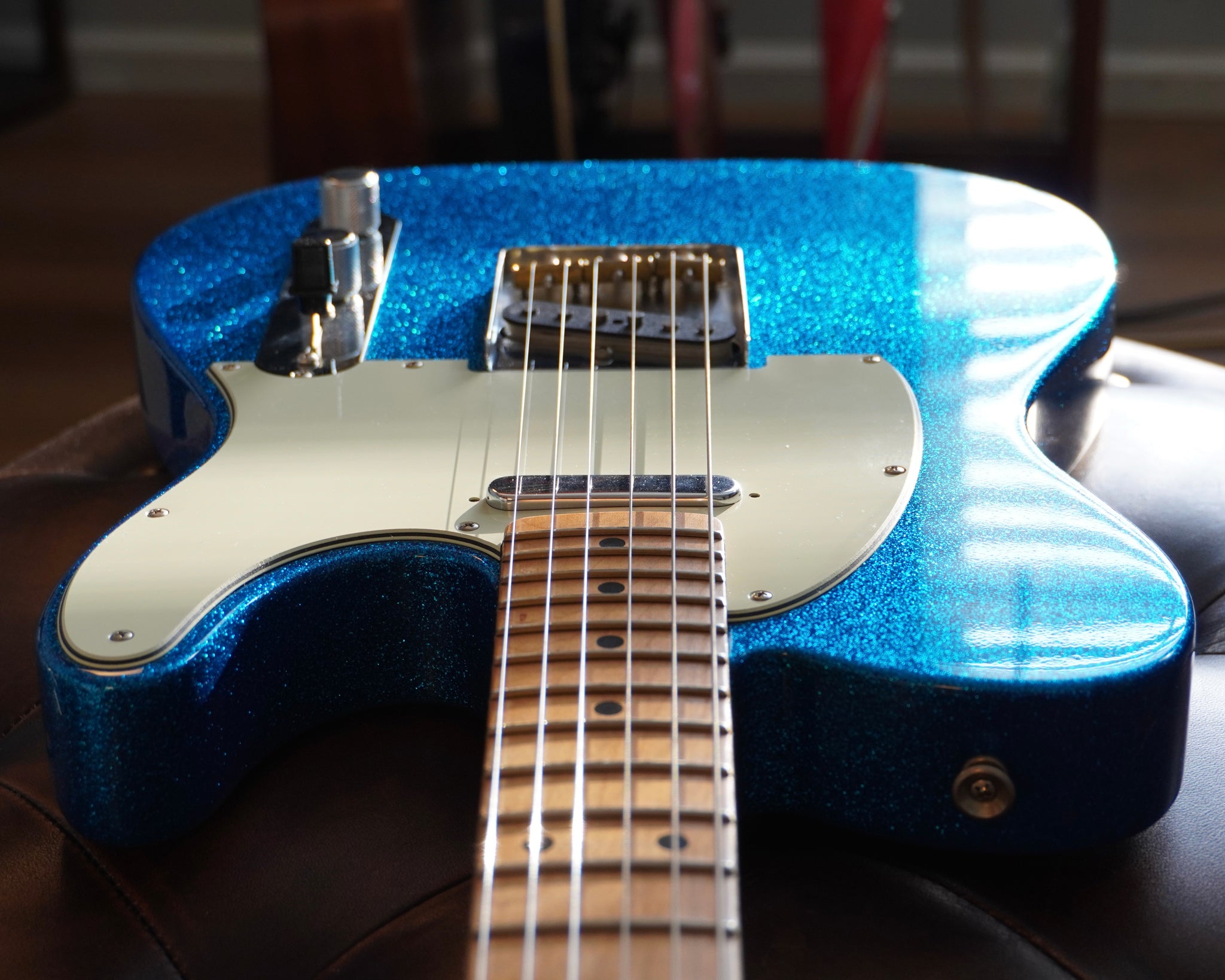 Fender J Mascisシグネチャー　テレキャスター　ピックガード付き Fender J Mascisシグネチャー テレキャスター ピックガード付き