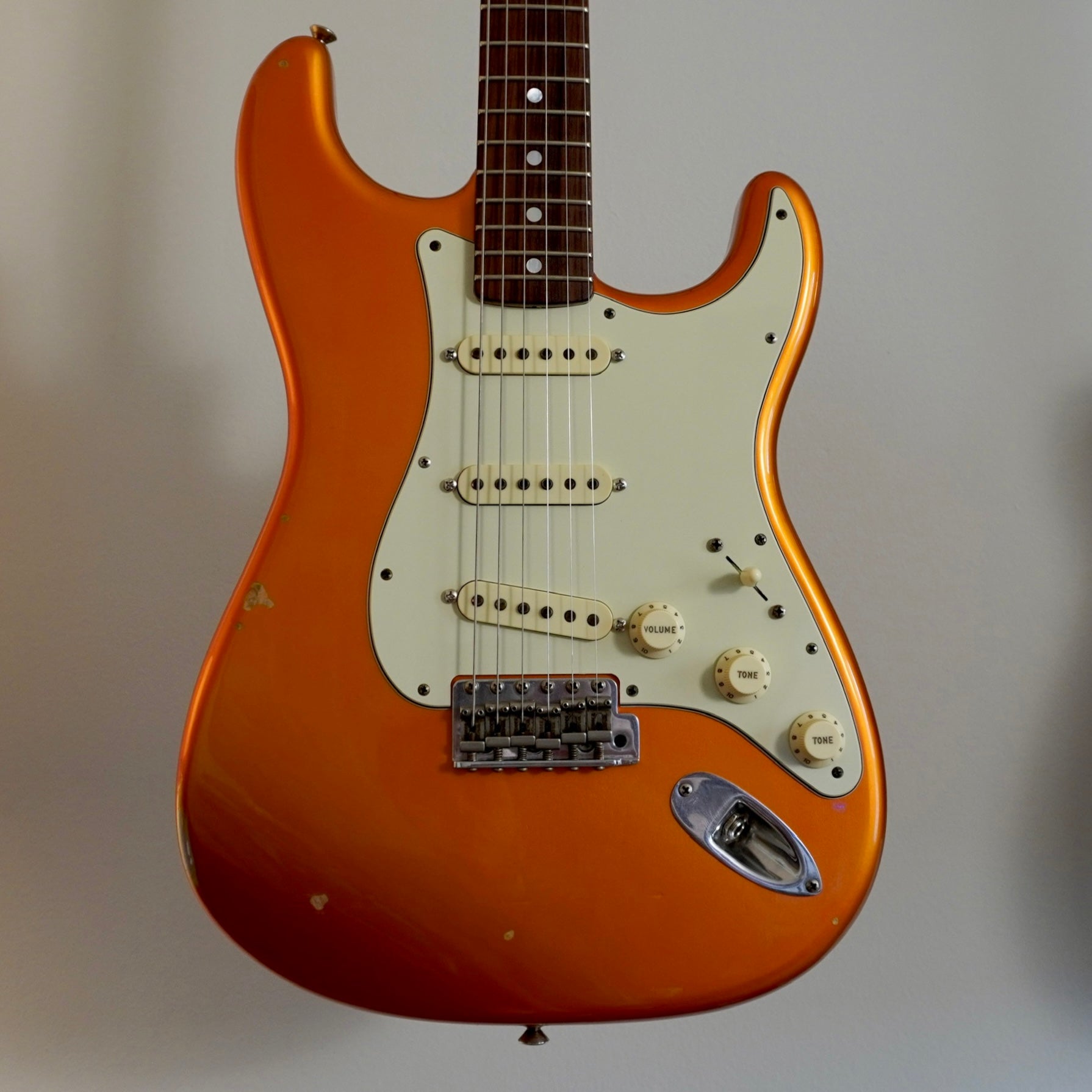Fender Stratocaster 70 anni festeggia con Voodoo Child Fender Stratocaster 70 anni festeggia con Voodoo Child