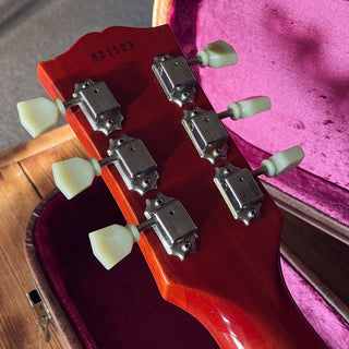 Les Paul R8